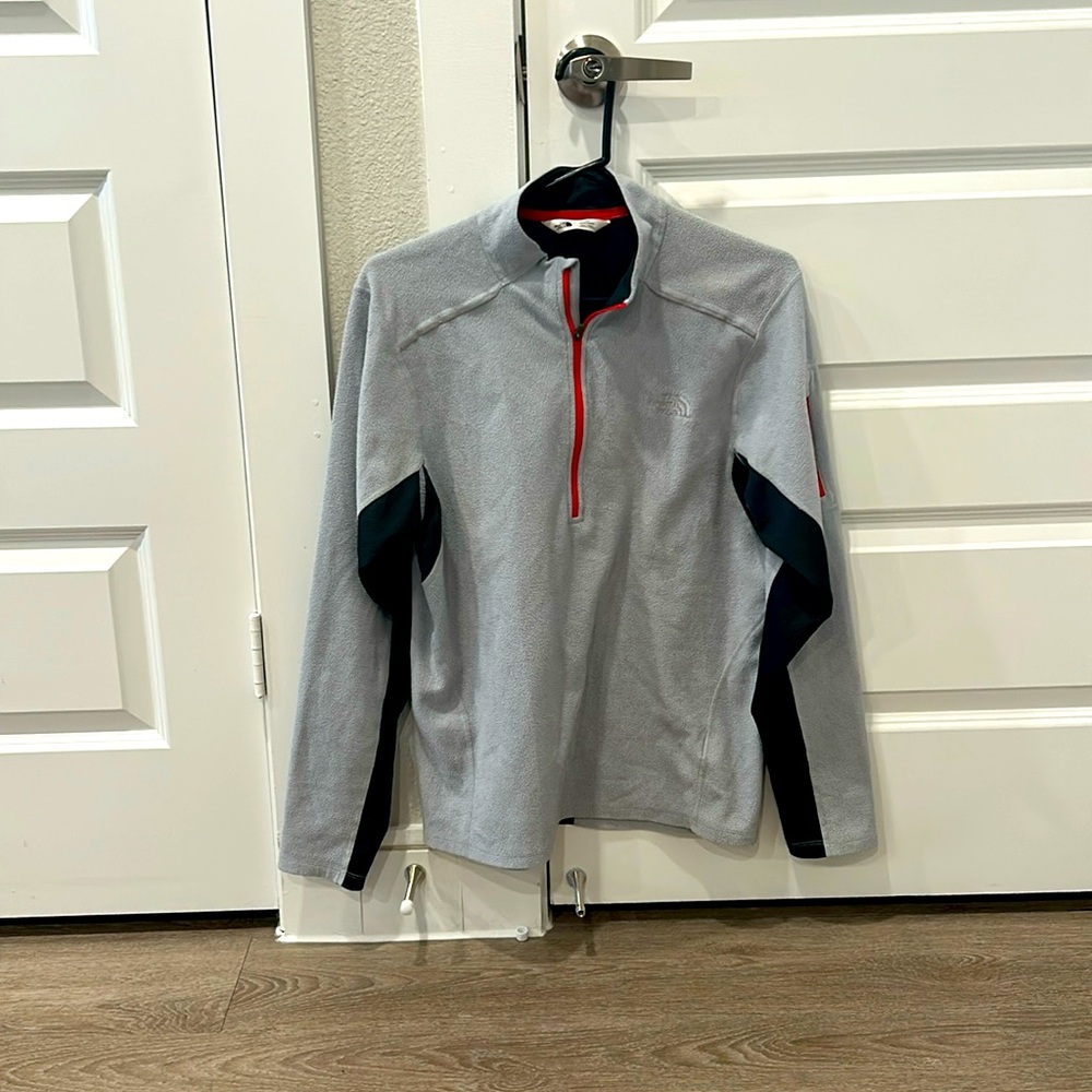 The North Face Grey Athletic Wear Half Zip Sweater M